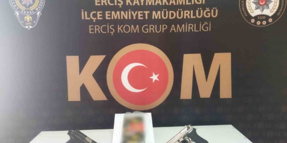 Van’da gümrük kaçakçılığı operasyonları