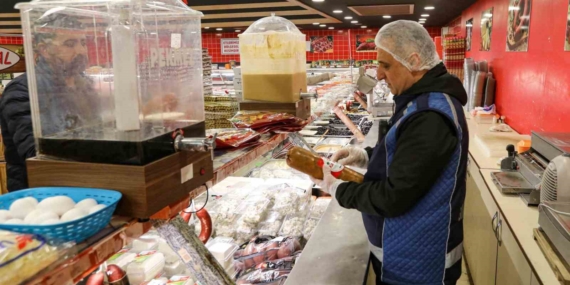 Van’da marketlere kapsamlı denetim