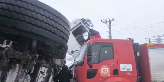 Van’ın Erciş ilesinde trafik kazası: 1 yaralı